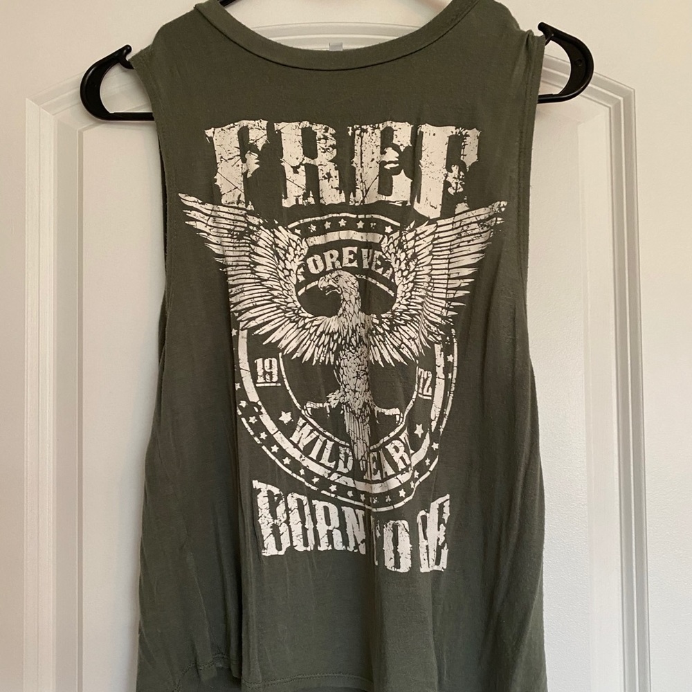 BORN TO BE FREE tank